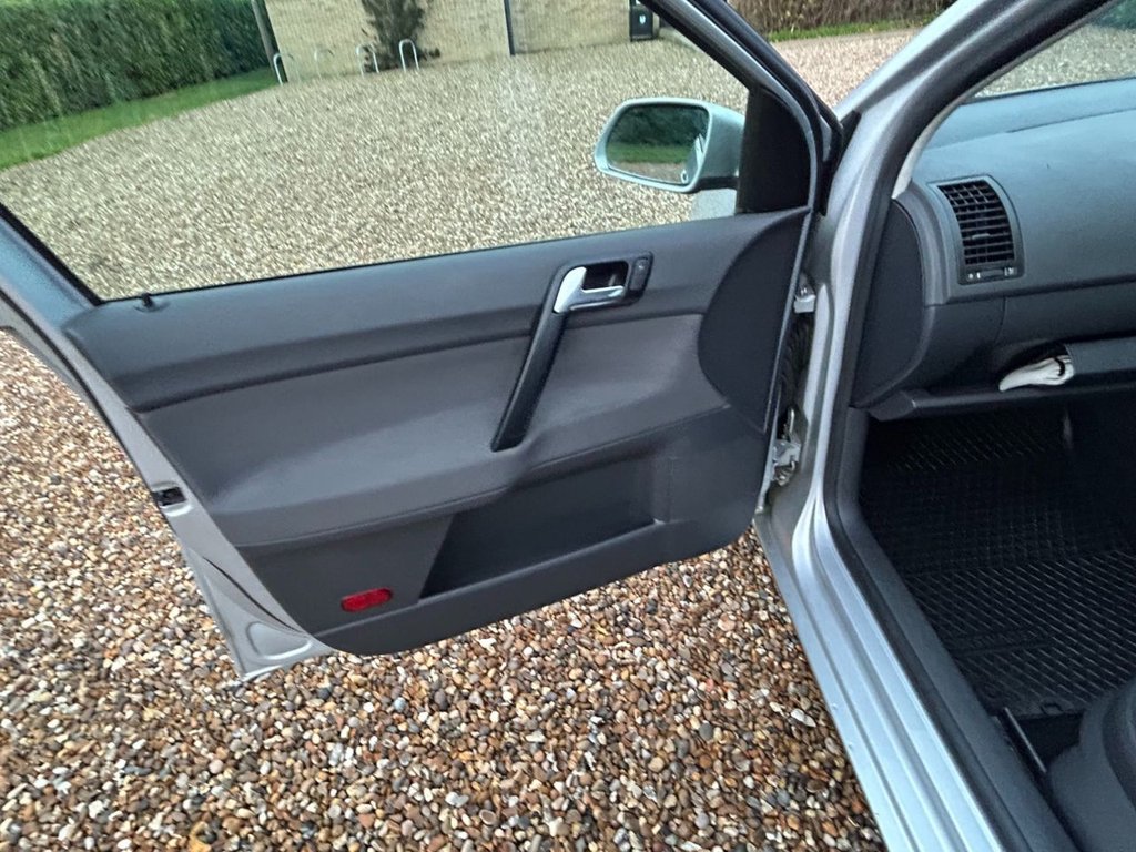 Used Volkswagen Polo 2008 for sale - 76868055: Photo 31