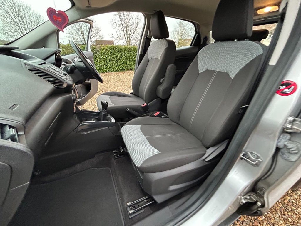 Used Ford Ecosport 2017 for sale - 77609091: Photo 28