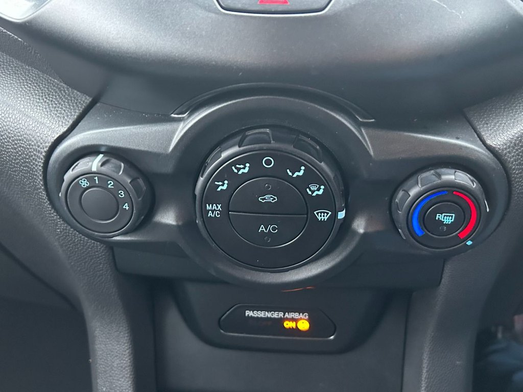 Used Ford Ecosport 2017 for sale - 77609091: Photo 43