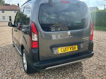 Used Peugeot Partner Tepee 2017 for sale - 79778193: Photo