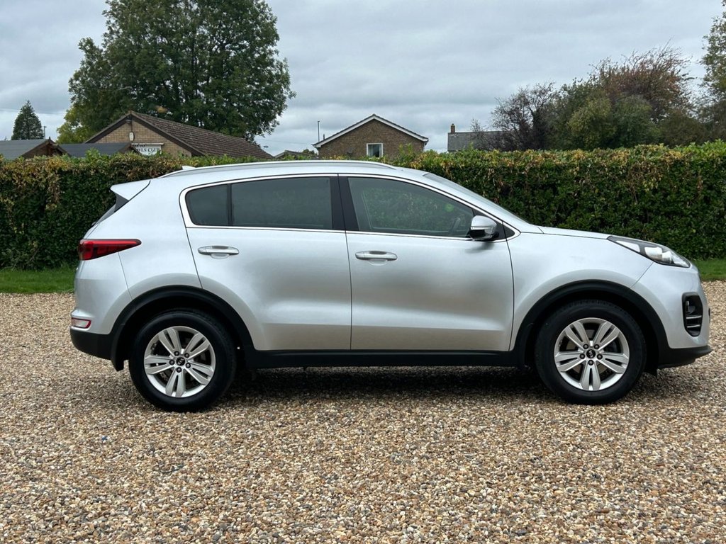 Used Kia Sportage 2016 for sale - 76280111: Photo 2