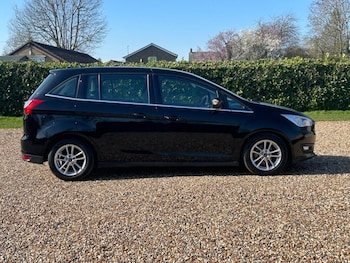 Used Ford Grand C-Max 2018 for sale - 77765341: Photo