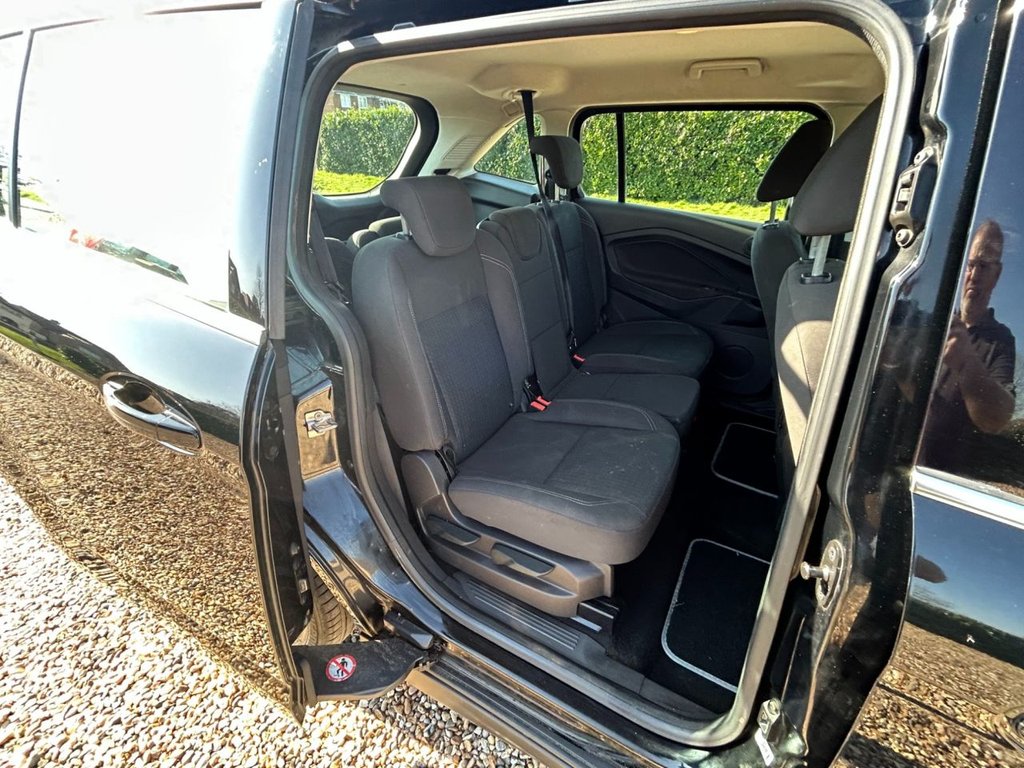 Used Ford Grand C-Max 2018 for sale - 77765341: Photo 35