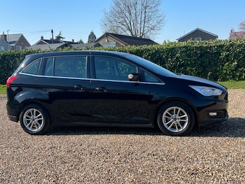 Used Ford Grand C-Max 2018 for sale - 77765341: Photo