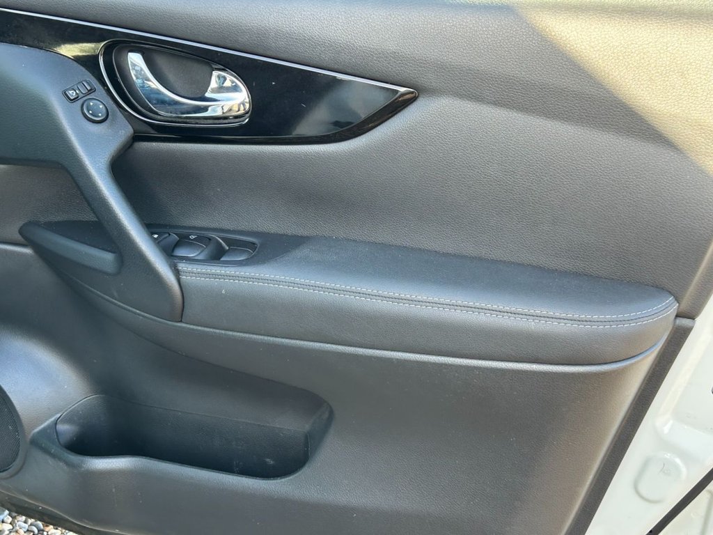 Used Nissan Qashqai 2017 for sale - 76610314: Photo 29