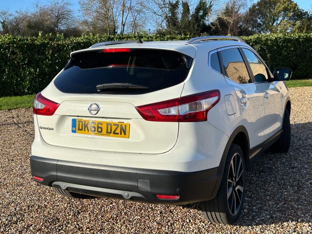 Used Nissan Qashqai 2017 for sale - 76610314: Photo 5