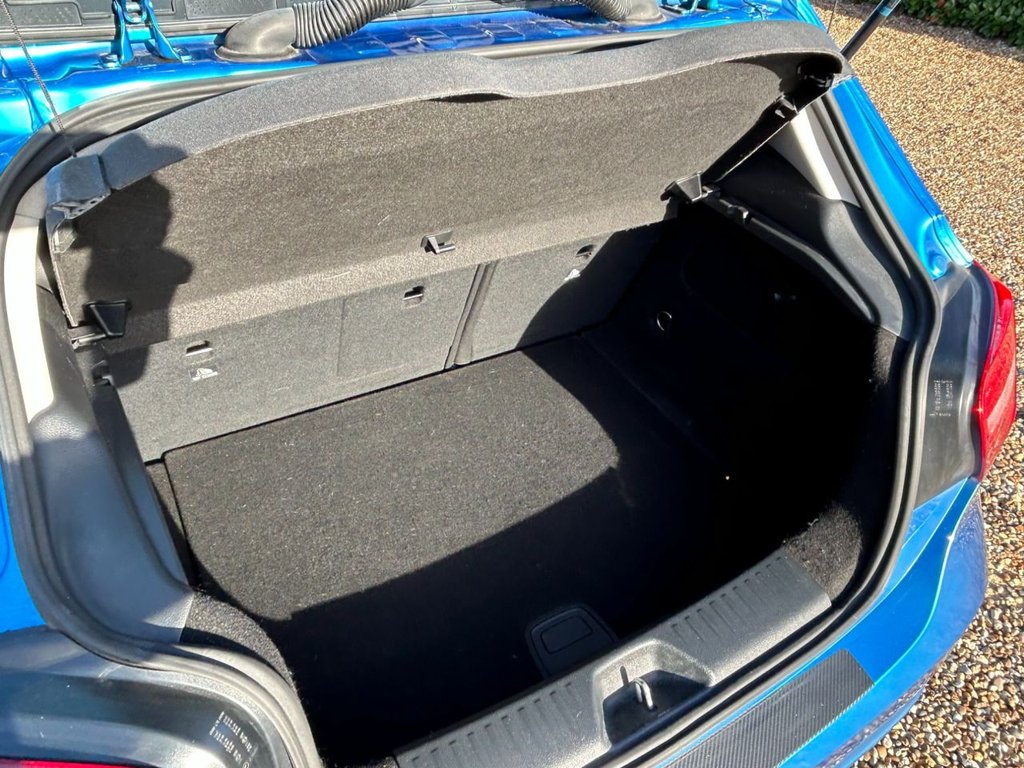 Used Mercedes-Benz A-Class 2014 for sale - 76610305: Photo 15