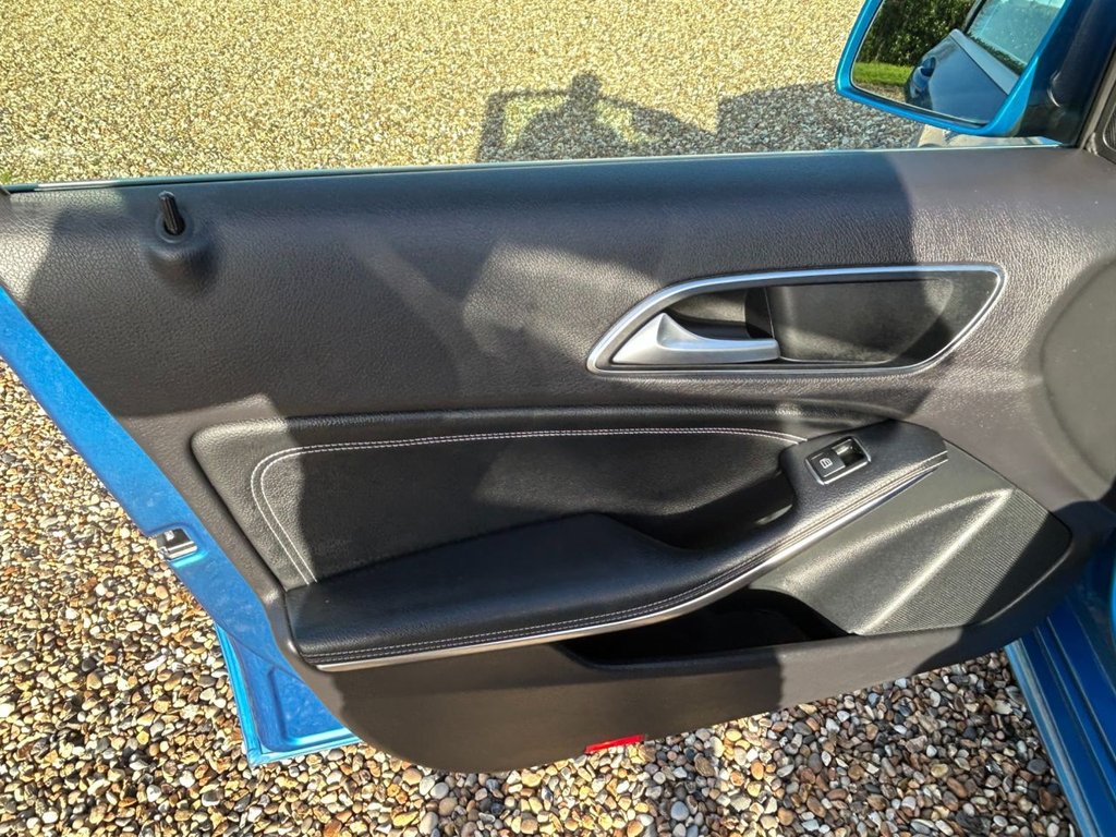 Used Mercedes-Benz A-Class 2014 for sale - 76610305: Photo 24