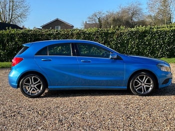 Used Mercedes-Benz A-Class 2014 for sale - 76610305: Photo