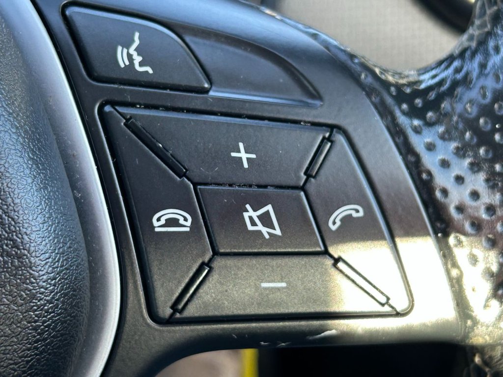 Used Mercedes-Benz A-Class 2014 for sale - 76610305: Photo 37