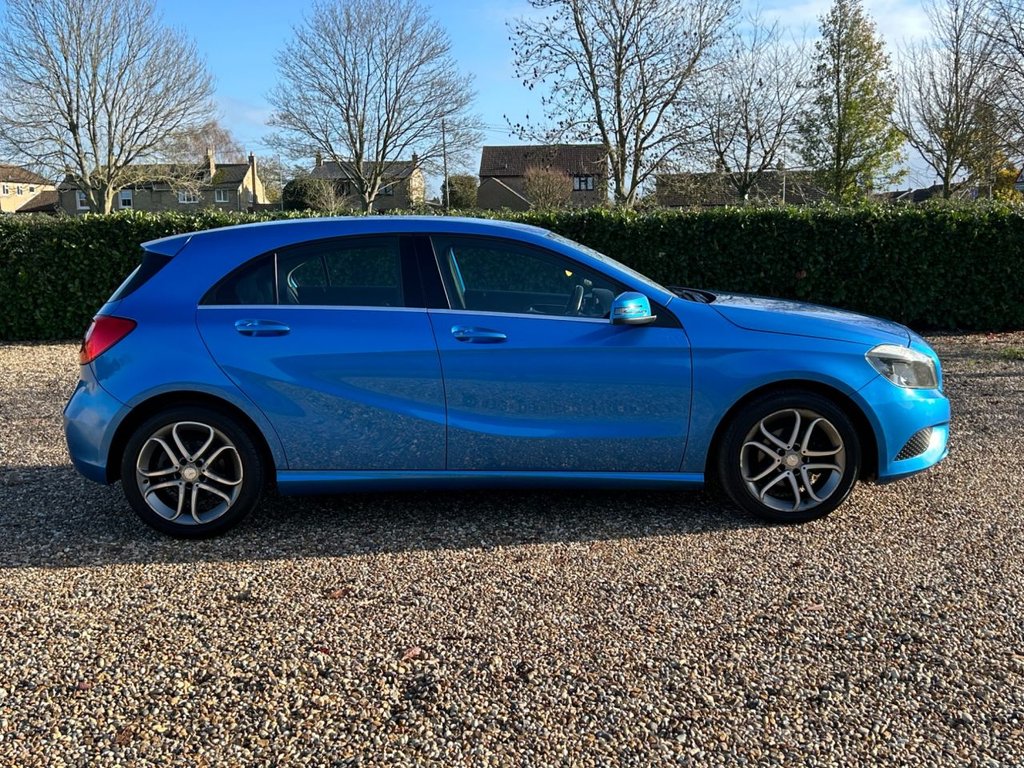 Used Mercedes-Benz A-Class 2014 for sale - 76610305: Photo 39