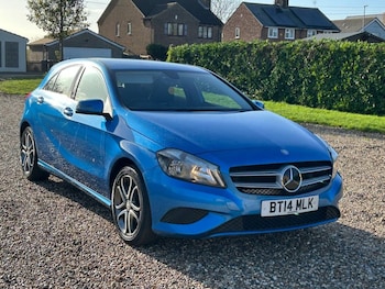 Used Mercedes-Benz A-Class 2014 for sale - 76610305: Photo