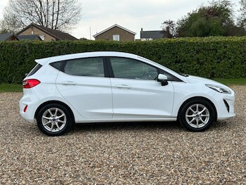 Used Ford Fiesta 2018 for sale - 78406227: Photo