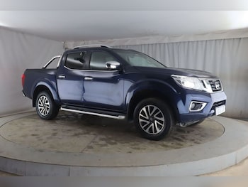 Used Nissan Navara 2016 for sale - 77464330: Photo