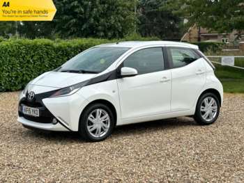 2015 (15) - 1.0 VVT-i X-Pression 5dr