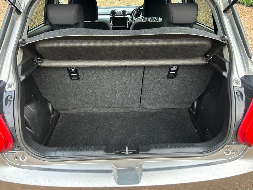 Used Suzuki Swift 2017 for sale - 77302572: Photo 17