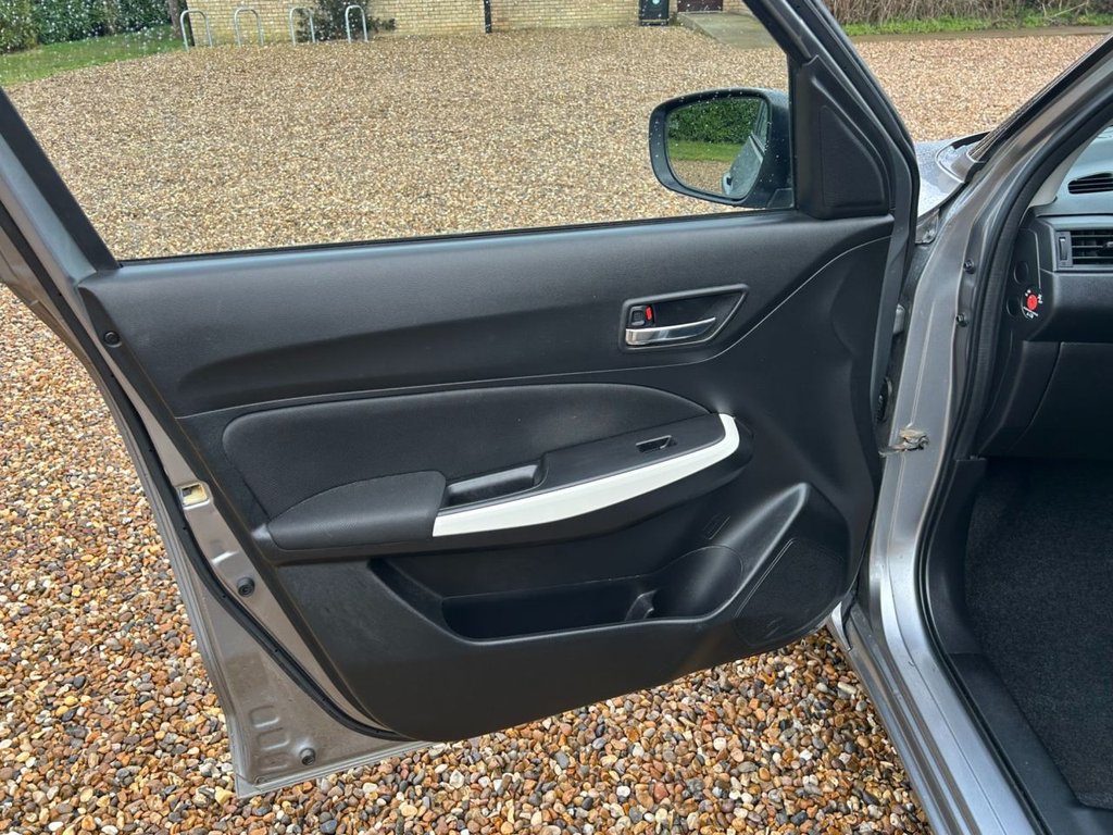 Used Suzuki Swift 2017 for sale - 77302572: Photo 26