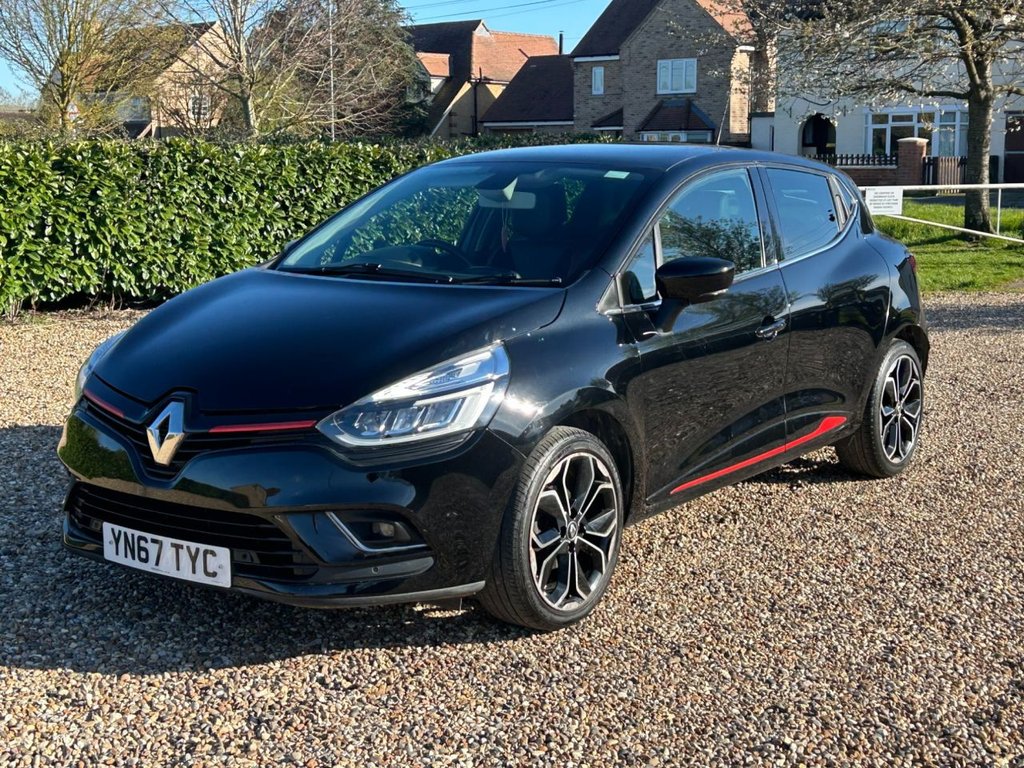 Used Renault Clio 2017 for sale - 78158378: Photo 2
