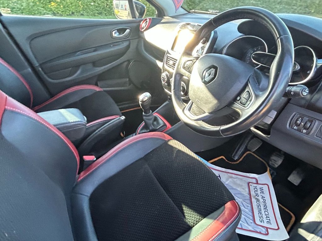 Used Renault Clio 2017 for sale - 78158378: Photo 32