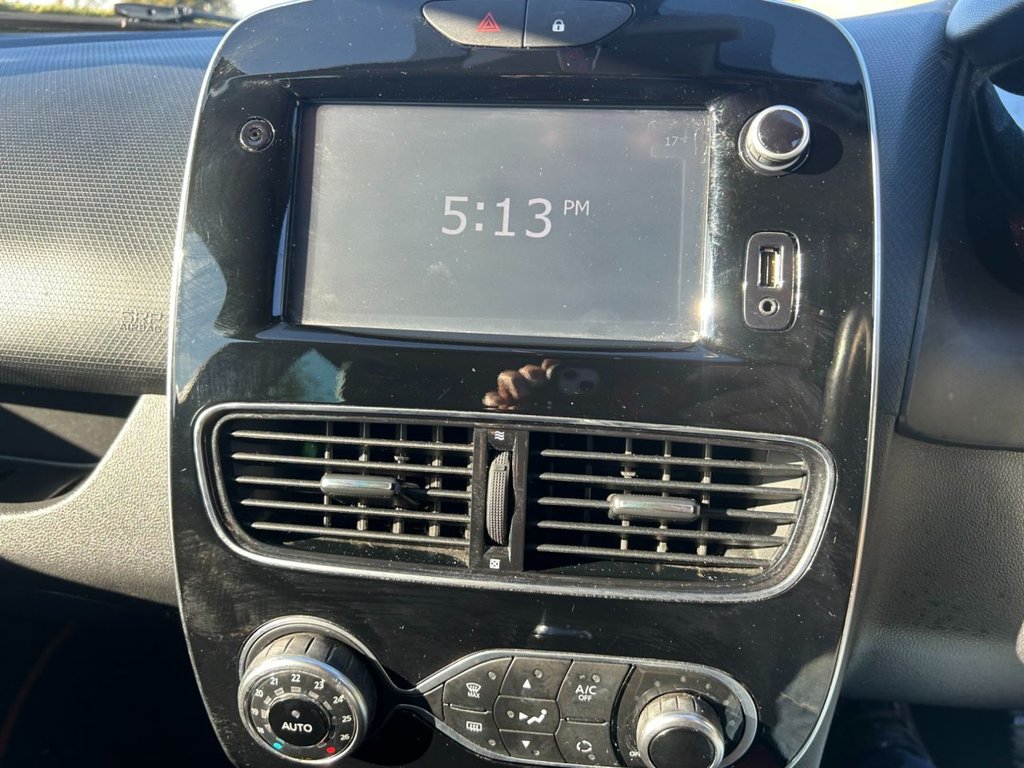 Used Renault Clio 2017 for sale - 78158378: Photo 38