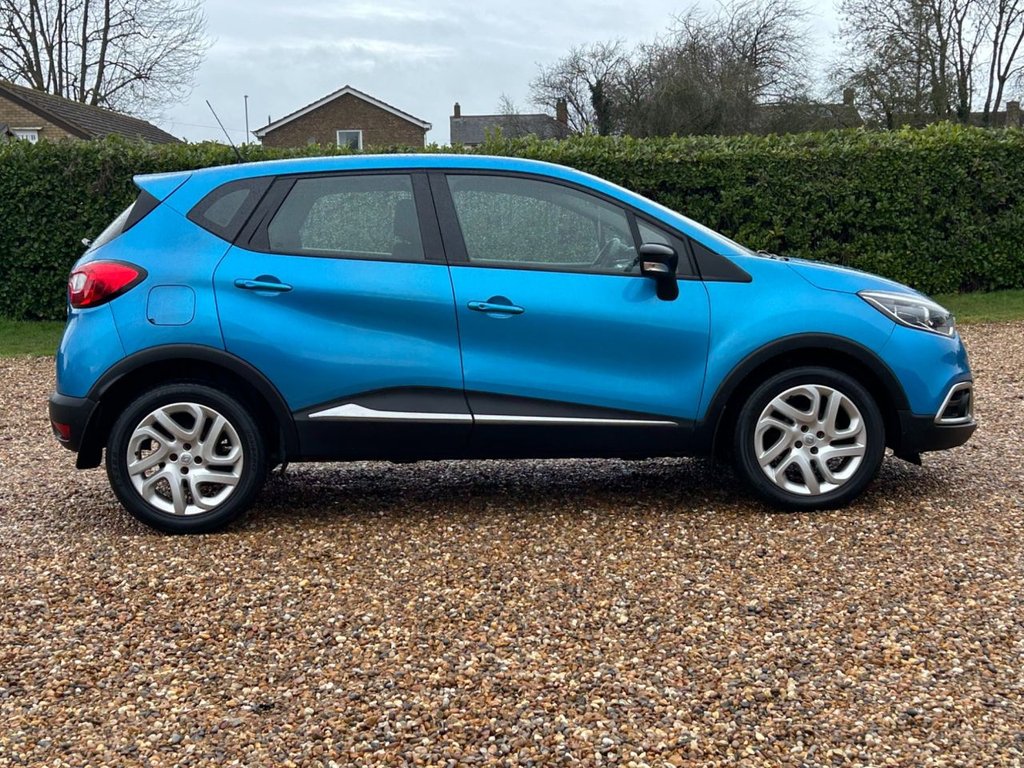 Used Renault Captur 2016 for sale - 77627426: Photo 2