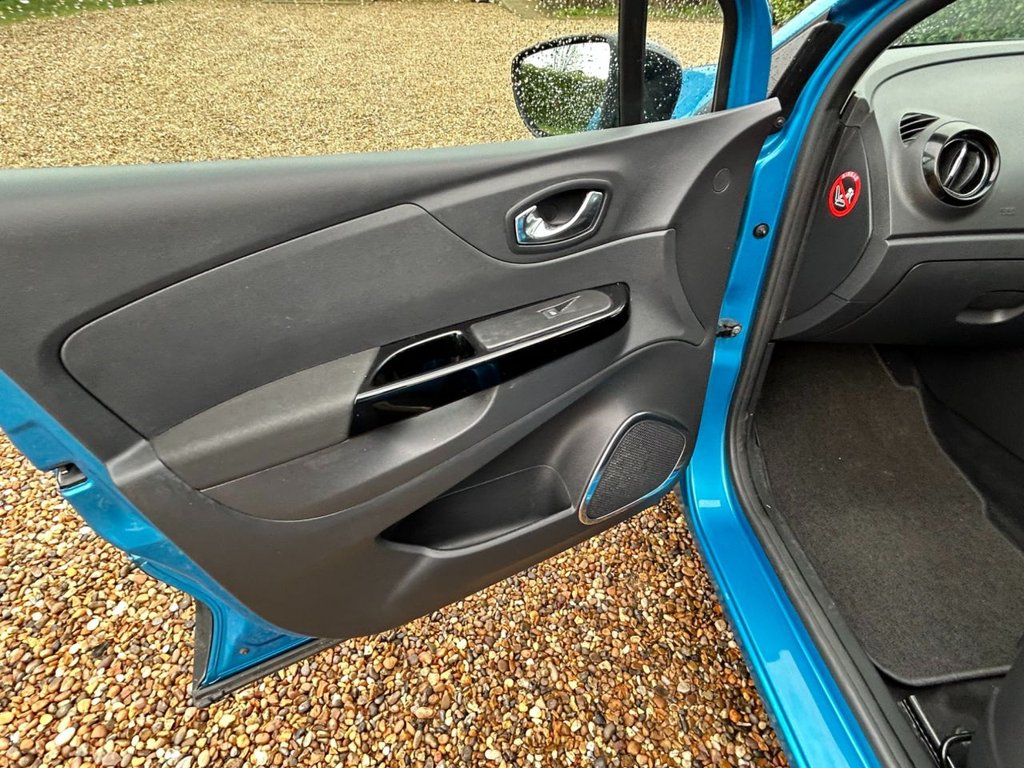 Used Renault Captur 2016 for sale - 77627426: Photo 40