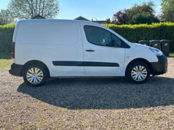 Used Citroen Berlingo 2016 for sale - 74633249: Photo