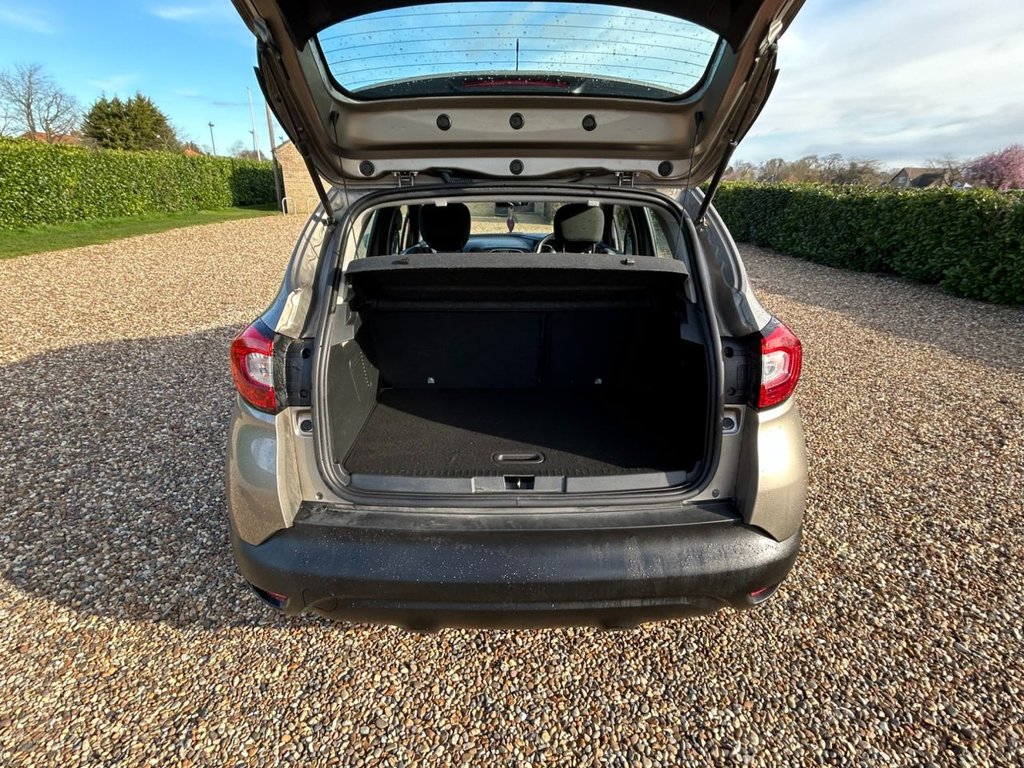 Used Renault Captur 2014 for sale - 77821474: Photo 16