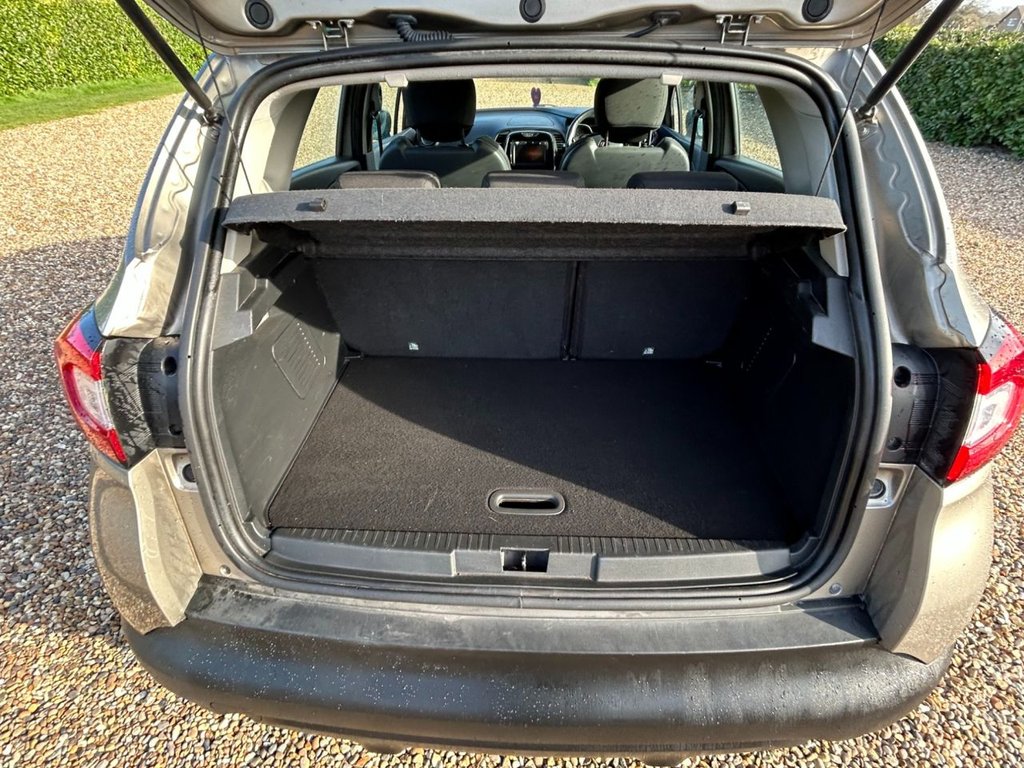 Used Renault Captur 2014 for sale - 77821474: Photo 17