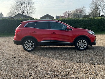 Used Renault Kadjar 2015 for sale - 77809990: Photo