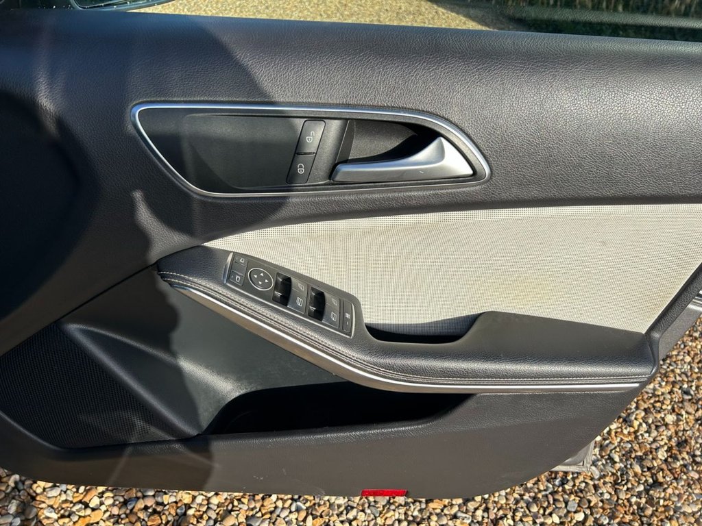 Used Mercedes-Benz A-Class 2013 for sale - 76591050: Photo 35