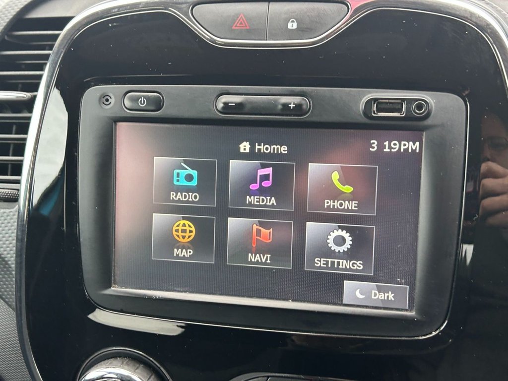 Used Renault Captur 2015 for sale - 77904994: Photo 29