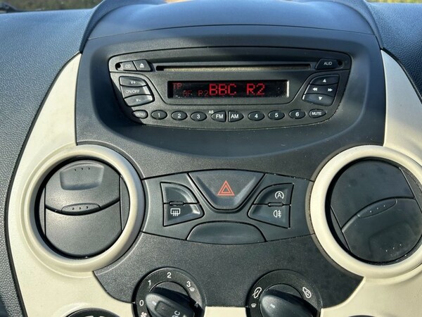 Used Ford Ka 2013 for sale - 75533843: Photo 32