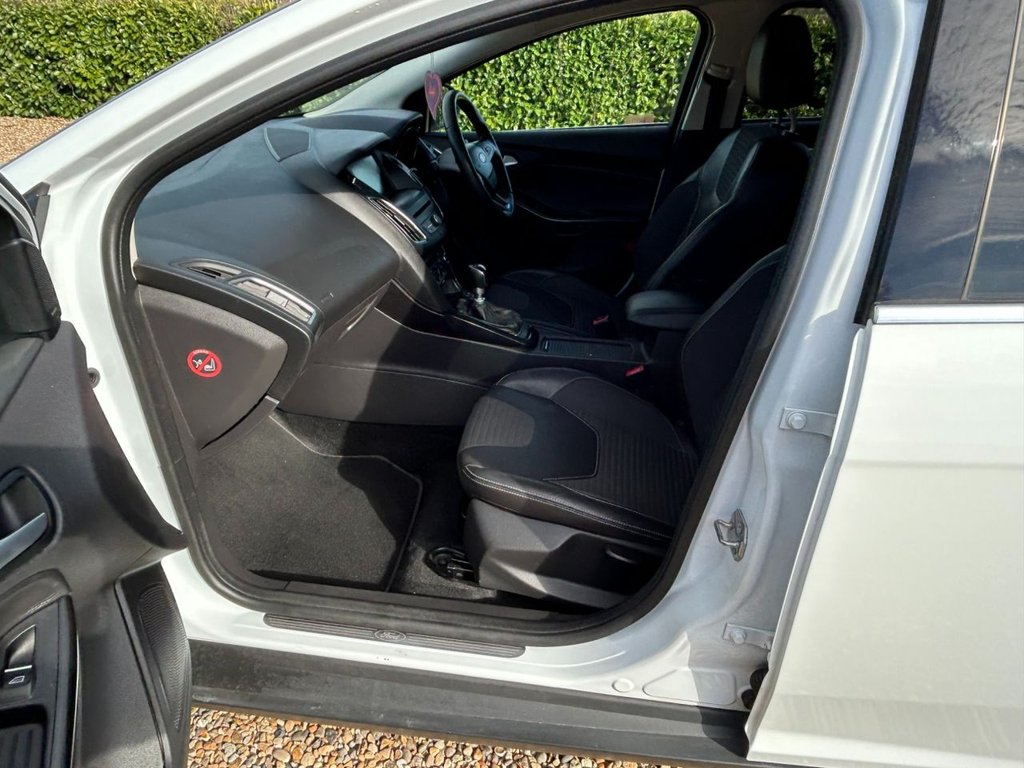 Used Ford Focus 2014 for sale - 78030845: Photo 45