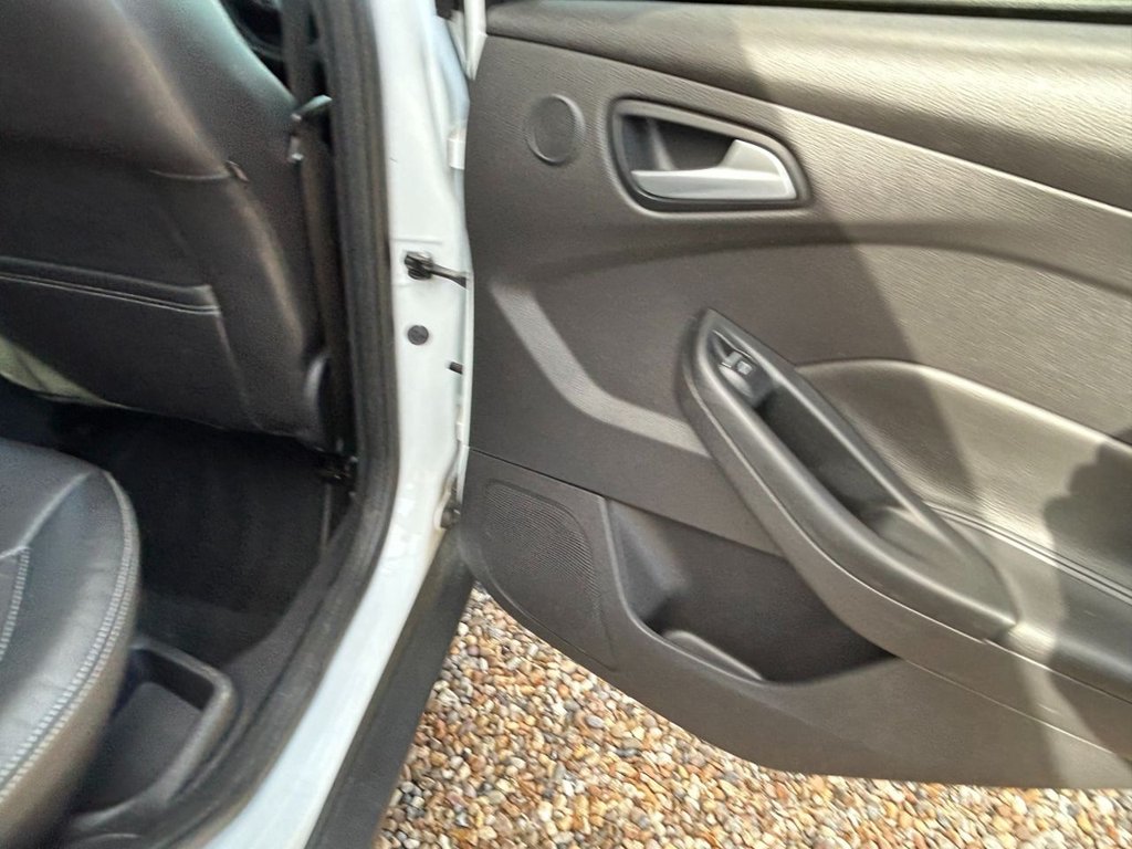 Used Ford Focus 2014 for sale - 78030845: Photo 49