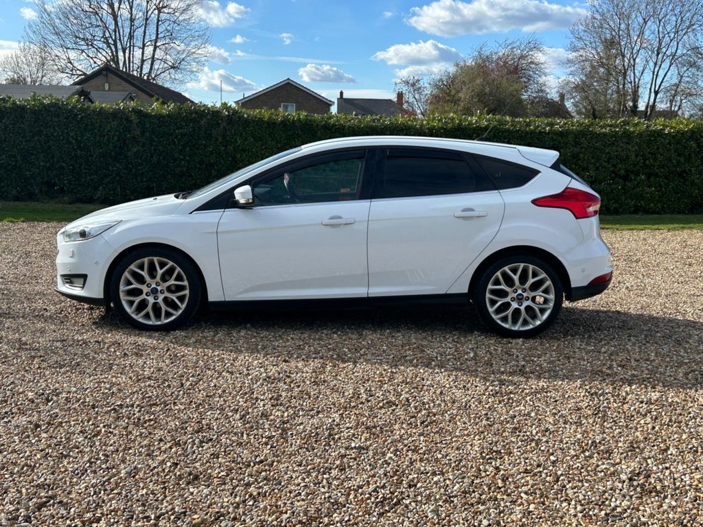 Used Ford Focus 2014 for sale - 78030845: Photo 8