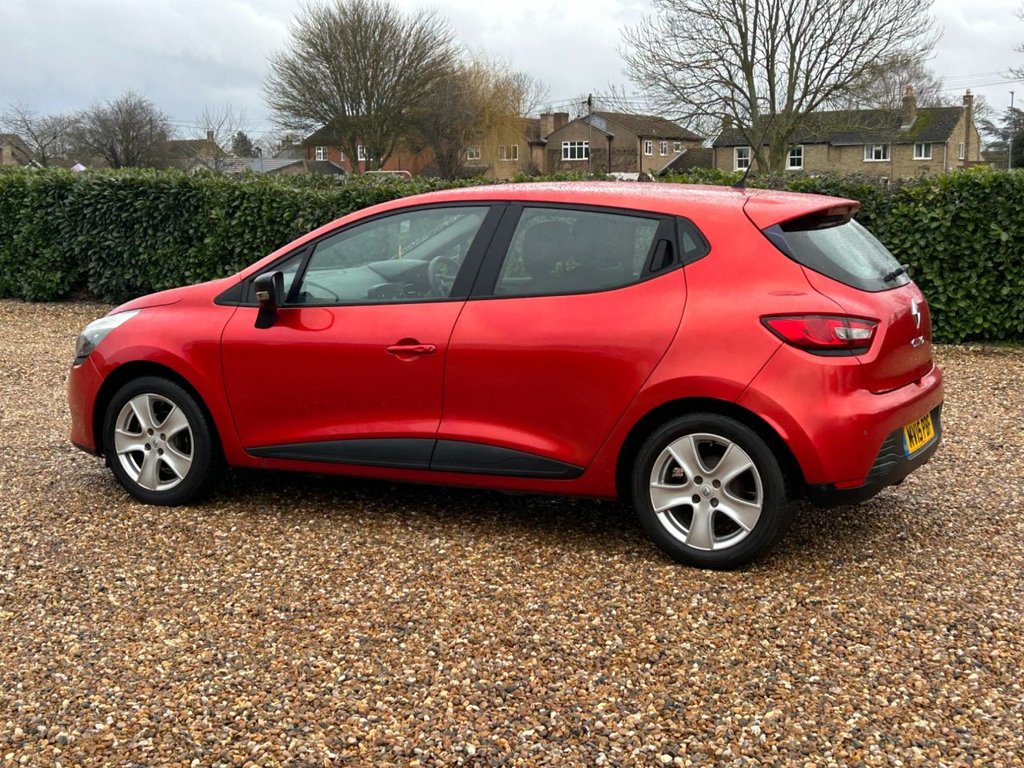 Used Renault Clio 2015 for sale - 77302459: Photo 13