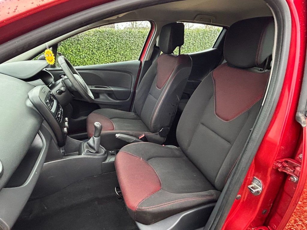 Used Renault Clio 2015 for sale - 77302459: Photo 22