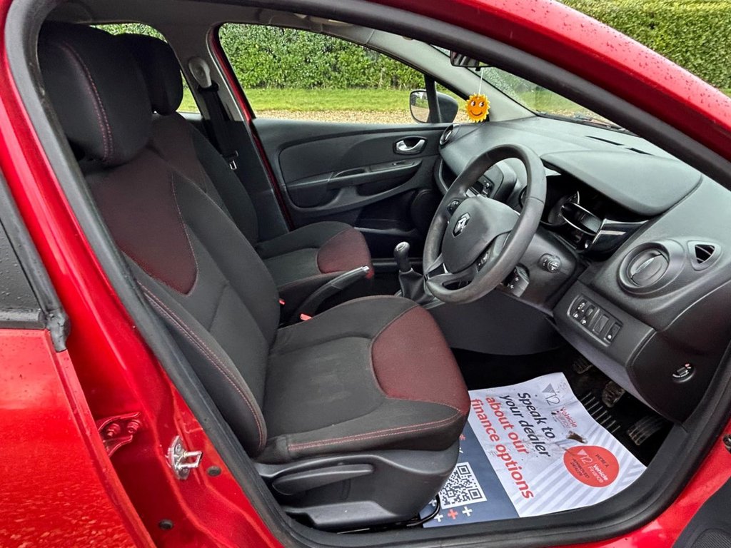 Used Renault Clio 2015 for sale - 77302459: Photo 27