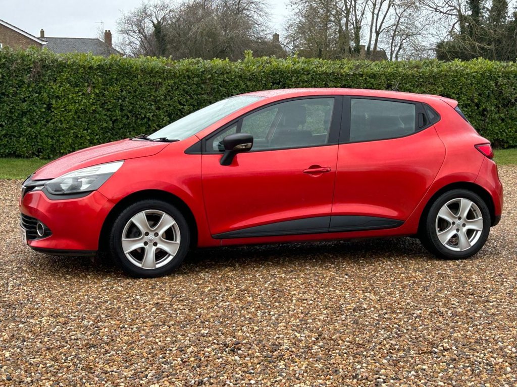 Used Renault Clio 2015 for sale - 77302459: Photo 41