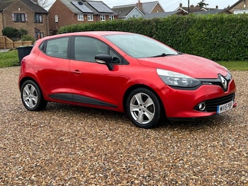 Used Renault Clio 2015 for sale - 77302459: Photo