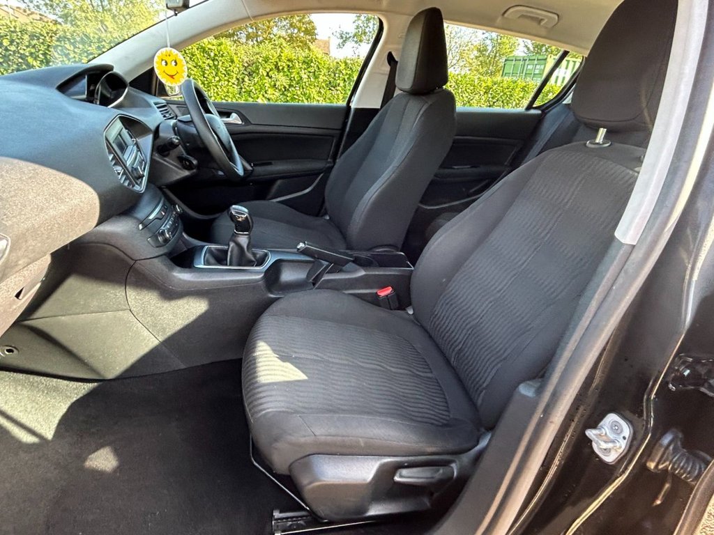 Used Peugeot 308 2017 for sale - 76119213: Photo 23