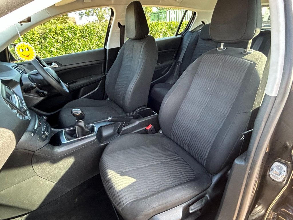 Used Peugeot 308 2017 for sale - 76119213: Photo 24