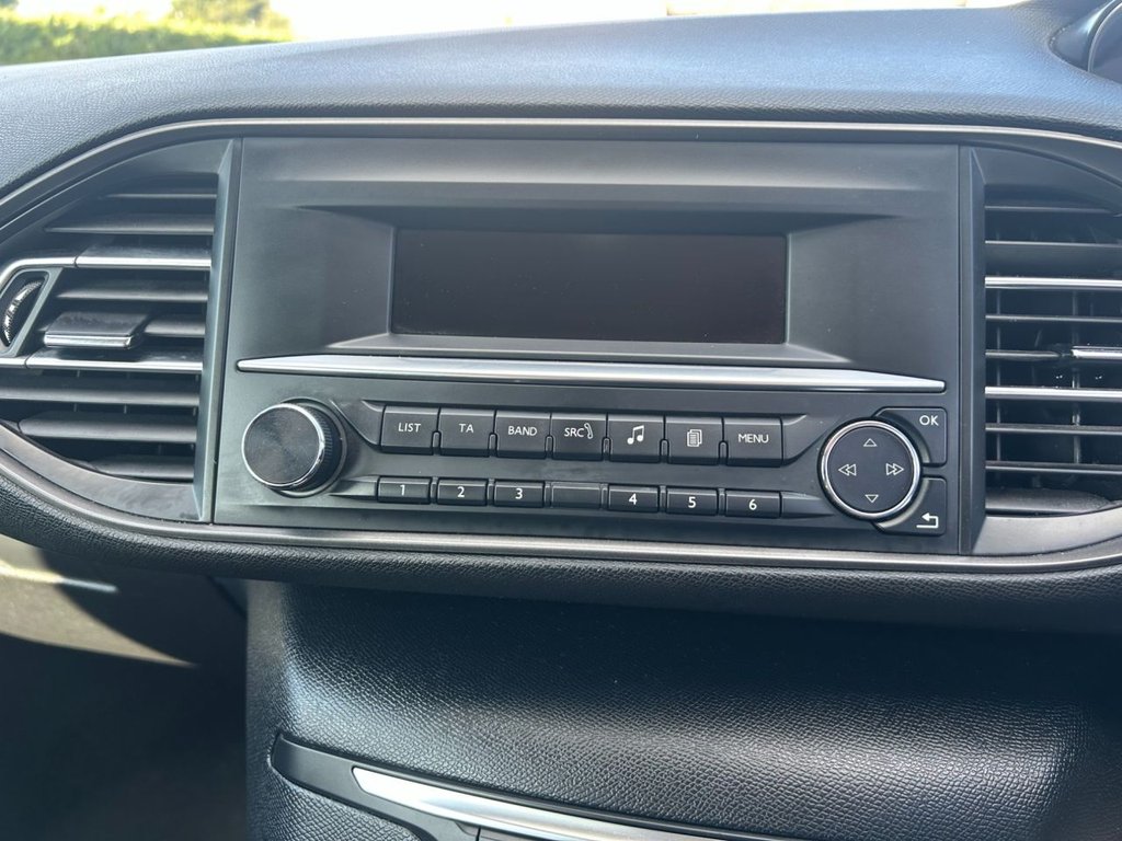 Used Peugeot 308 2017 for sale - 76119213: Photo 38