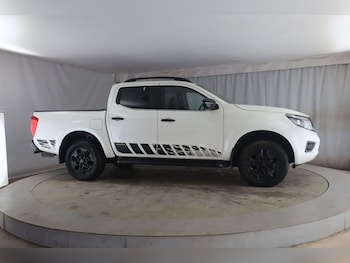 Used Nissan Navara 2019 for sale - 77464403: Photo