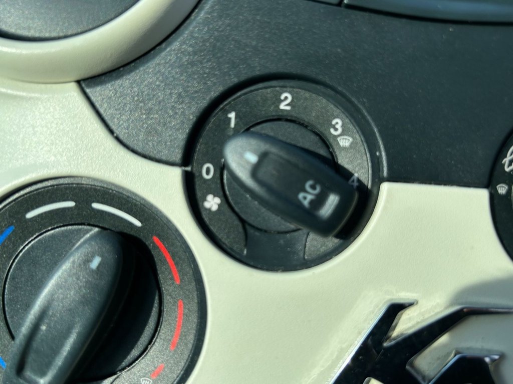 Used Ford Ka 2013 for sale - 77593968: Photo 31