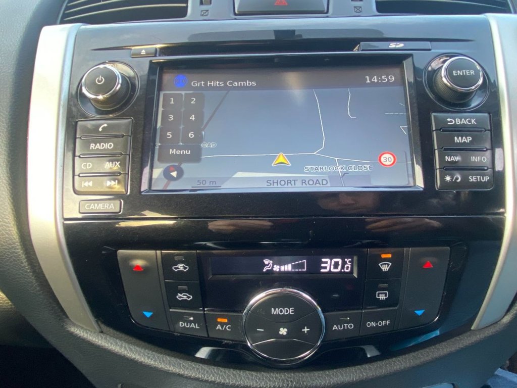 Used Nissan Navara 2018 for sale - 76950072: Photo 29