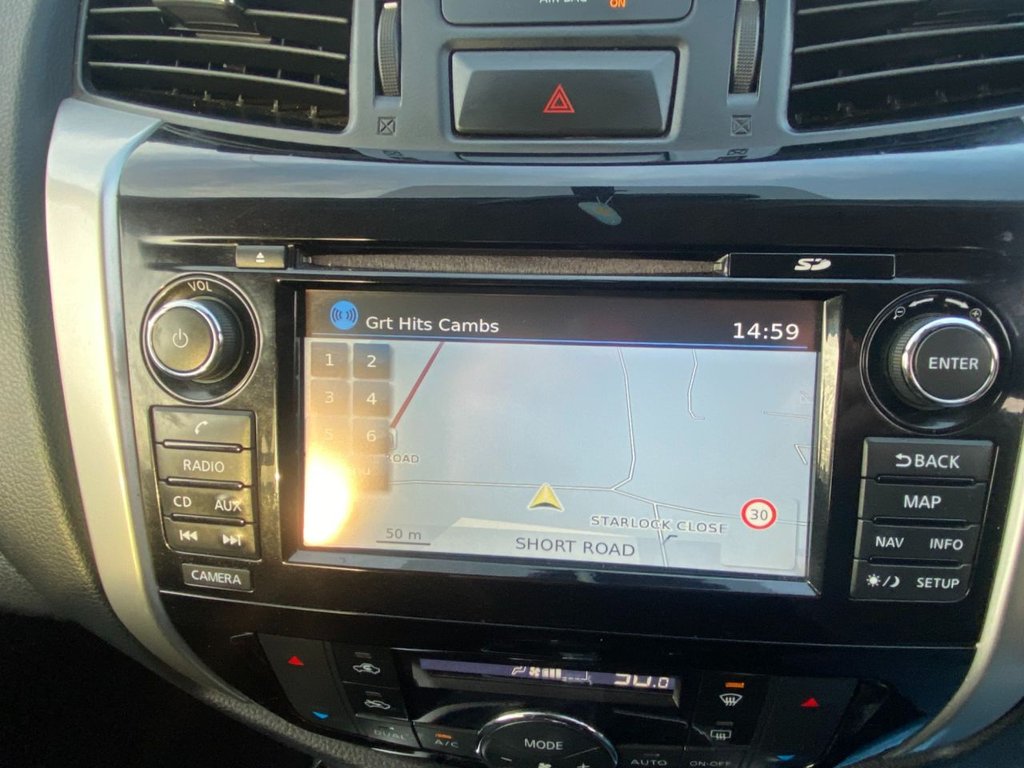 Used Nissan Navara 2018 for sale - 76950072: Photo 30