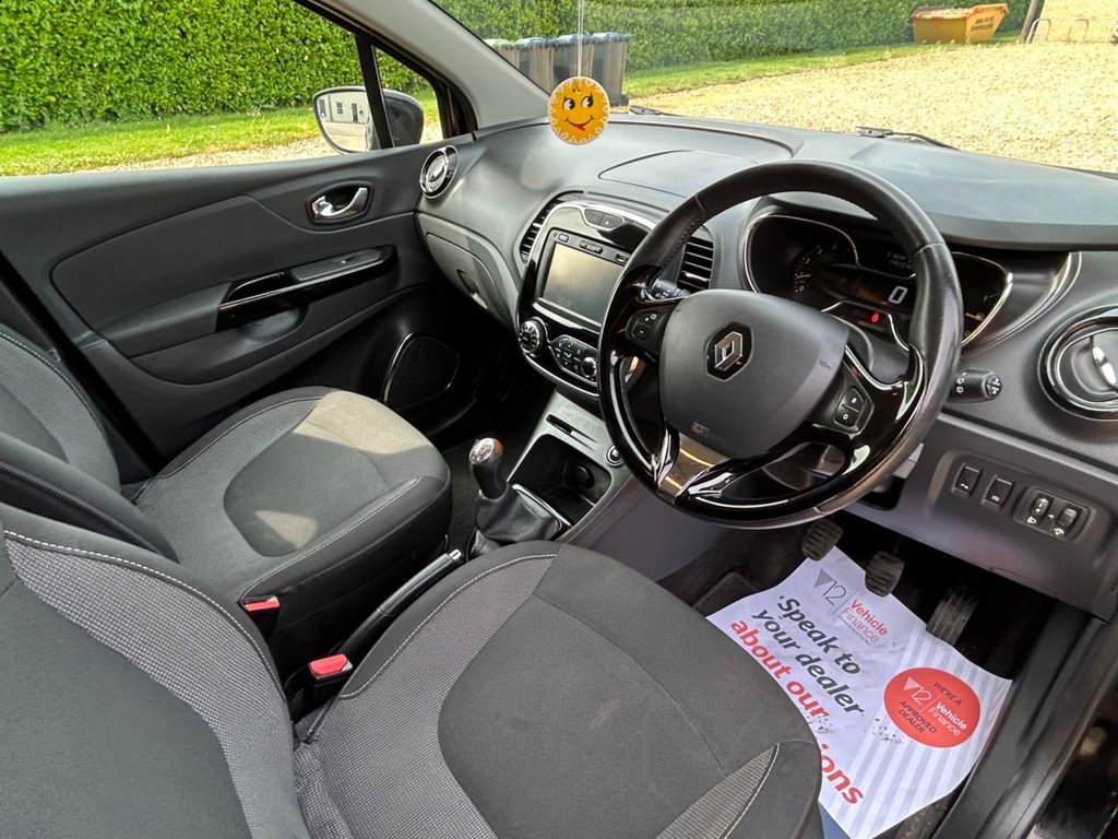 Used Renault Captur 2014 for sale - 76617375: Photo 24