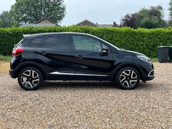 Used Renault Captur 2014 for sale - 76617375: Photo